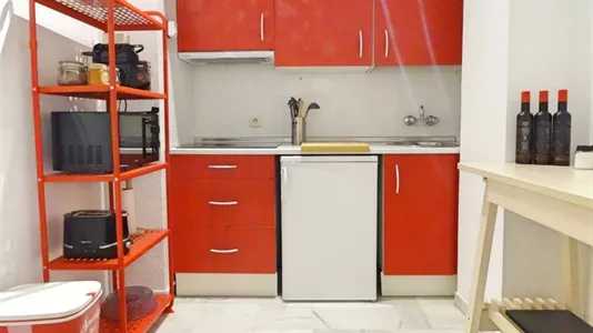 Apartments in Sevilla Casco Antiguo - photo 4