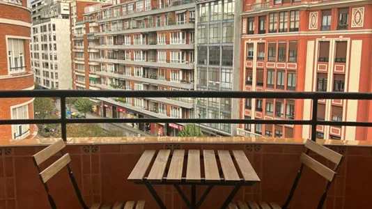 Rooms in Bilbao - photo 5