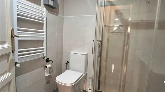 Rooms in Madrid Centro - photo 6