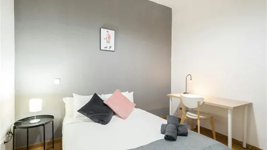 Rooms in Madrid Centro - photo 3