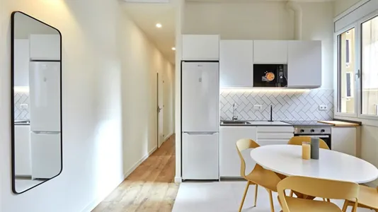 Apartments in Barcelona Ciutat Vella - photo 5