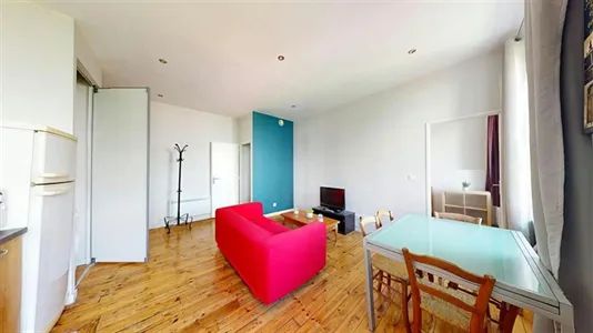 Apartments in Saint-Étienne - photo 2