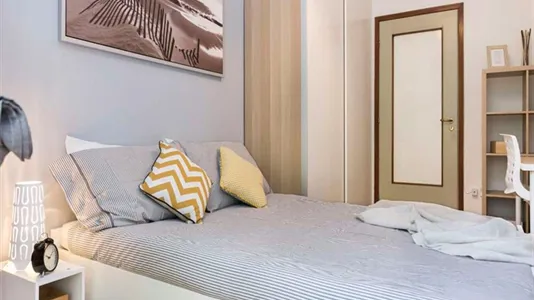 Rooms in Buccinasco - photo 2