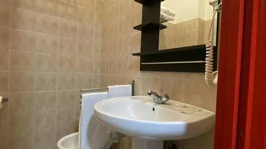 Apartments in Milano Zona 8 - Fiera, Gallaratese, Quarto Oggiaro - photo 8