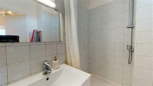 Rooms in Grenoble - photo 10