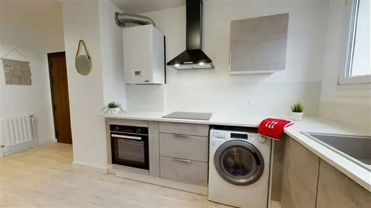 Rooms in Lyon - photo 10