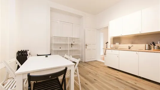 Rooms in Berlin Charlottenburg-Wilmersdorf - photo 8