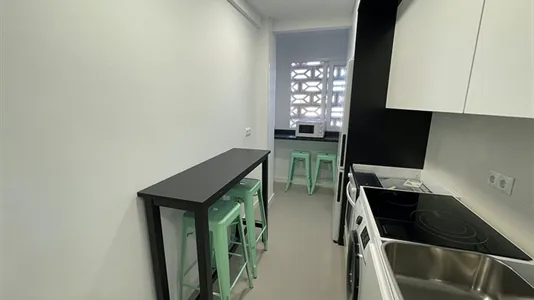 Rooms in Guadalajara - photo 6