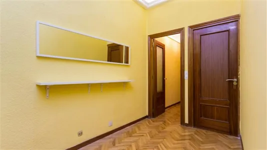 Rooms in Madrid Chamberí - photo 9