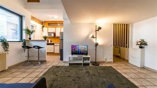 Apartments in Nanterre - photo 1