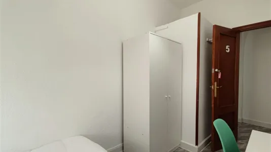 Rooms in Granada - photo 5