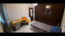 Room for rent, Piacenza, Emilia-Romagna, &lt;span class=&quot;blurred street&quot; onclick=&quot;ProcessAdRequest(10900832)&quot;&gt;&lt;span class=&quot;hint&quot;&gt;See streetname&lt;/span&gt;[xxxxxxxxxxxxx]&lt;/span&gt;