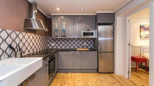 Rooms in Madrid Centro - photo 9