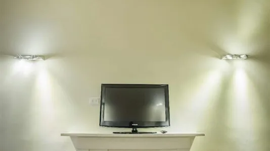 Apartments in Florence - photo 4