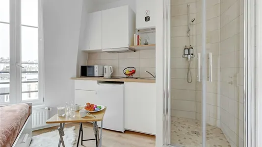 Apartments in Paris 16ème arrondissement (South) - photo 3