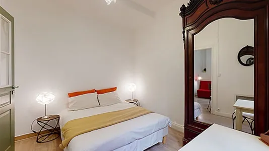 Apartments in Lyon - photo 6