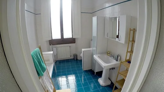 Rooms in Florence - photo 9