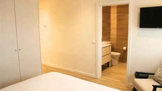 Rooms in Guimarães - photo 8