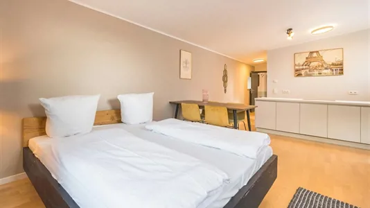 Apartments in Potsdam - photo 2