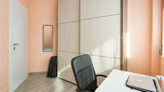 Rooms in Milano Zona 5 - Vigentino, Chiaravalle, Gratosoglio - photo 4