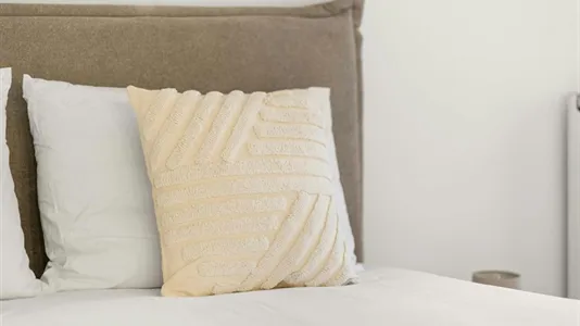 Apartments in Berlin Charlottenburg-Wilmersdorf - photo 4