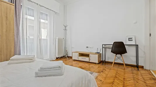 Rooms in Athens Agios Nikolaos - photo 4