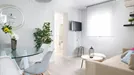 Apartment for rent, Madrid Centro, Madrid, &lt;span class=&quot;blurred street&quot; onclick=&quot;ProcessAdRequest(10196228)&quot;&gt;&lt;span class=&quot;hint&quot;&gt;See streetname&lt;/span&gt;[xxxxxxxxxxxxx]&lt;/span&gt;