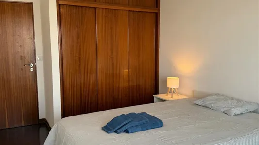 Rooms in Almada - photo 4