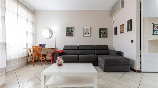Apartments in Milano Zona 6 - Barona, Lorenteggio - photo 2