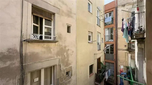 Rooms in Barcelona Ciutat Vella - photo 10