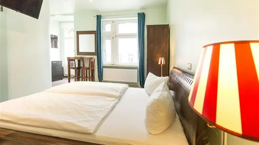 Apartments in Berlin Tempelhof-Schöneberg - photo 4