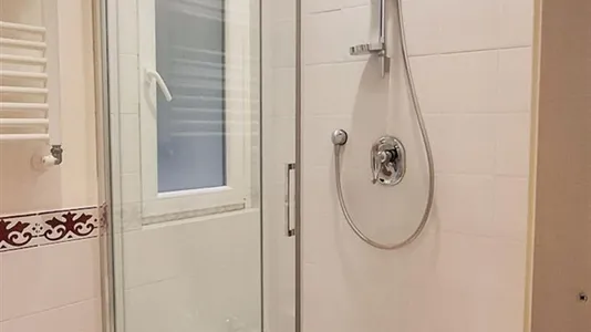 Rooms in Genoa - photo 8