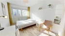 Room for rent, Lyon, Auvergne-Rhône-Alpes, &lt;span class=&quot;blurred street&quot; onclick=&quot;ProcessAdRequest(9503556)&quot;&gt;&lt;span class=&quot;hint&quot;&gt;See streetname&lt;/span&gt;[xxxxxxxxxxxxx]&lt;/span&gt;