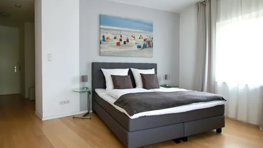 Apartments in Cologne Innenstadt - photo 5