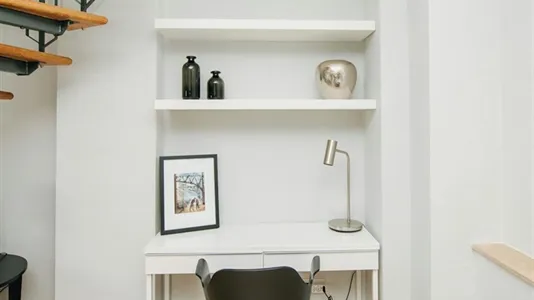 Apartments in Dusseldorf - photo 8