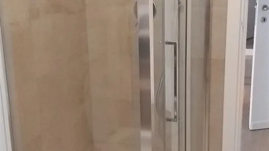 Rooms in Milano Zona 8 - Fiera, Gallaratese, Quarto Oggiaro - photo 8