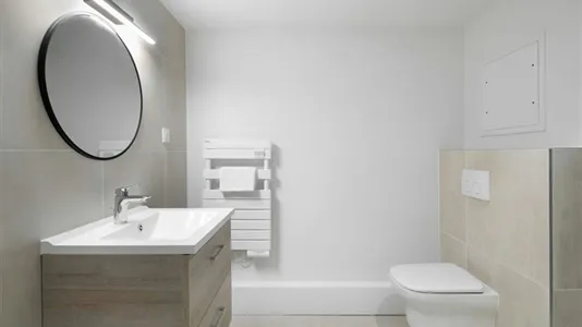 Rooms in Paris 15ème arrondissement - photo 8