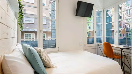 Rooms in Madrid Chamberí - photo 9