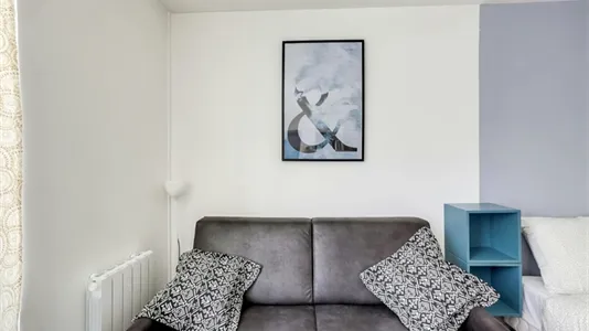 Apartments in Paris 14ème arrondissement - Montparnasse - photo 7