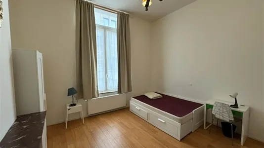 Rooms in Brussels Schaarbeek - photo 6