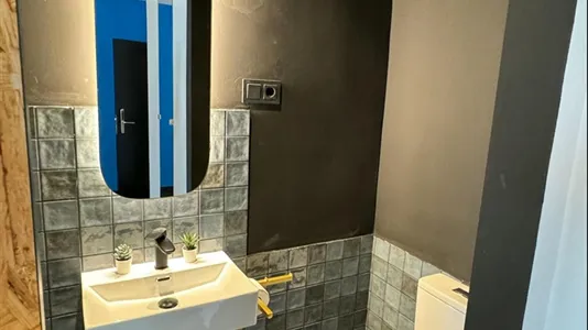 Rooms in Madrid Chamberí - photo 4