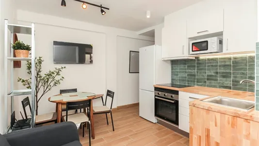 Rooms in Reus - photo 8