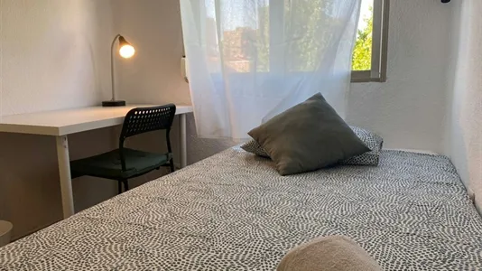 Rooms in Madrid Puente de Vallecas - photo 2