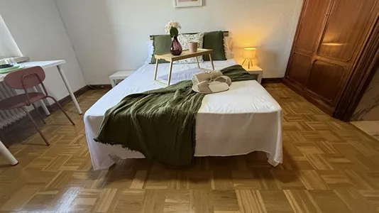 Rooms in Madrid Retiro - photo 4