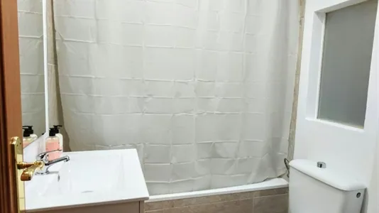 Rooms in Burjassot - photo 9