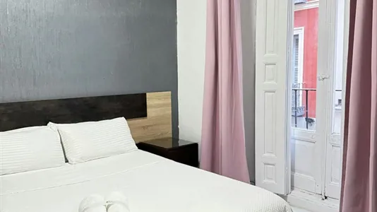 Apartments in Madrid Centro - photo 2