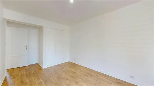 Apartments in Lyon - photo 7