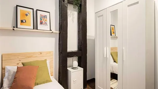 Rooms in Madrid Centro - photo 7