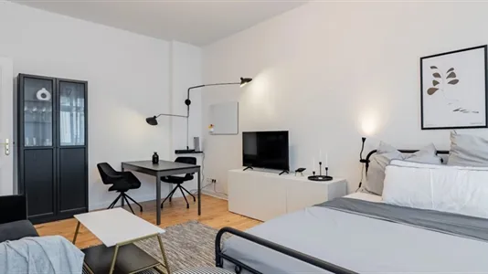 Apartments in Berlin Friedrichshain-Kreuzberg - photo 7