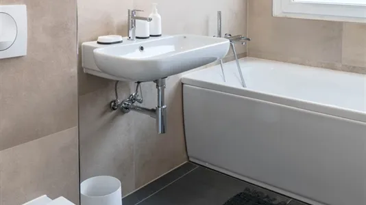 Rooms in Berlin Charlottenburg-Wilmersdorf - photo 5